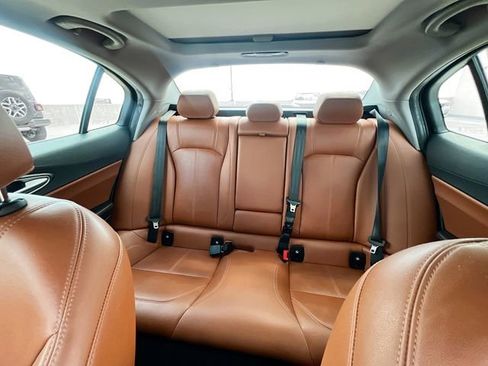 Used 2021 Alfa Romeo Giulia Sprint w/ Sun & Sound Package image 26