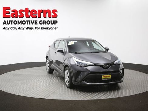 Used 2020 Toyota C-HR LE image 50