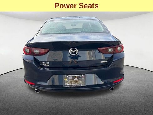 Used 2024 MAZDA MAZDA3 s FWD image 11