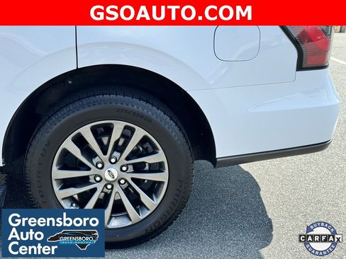 Used 2021 Ford Expedition Limited image 40