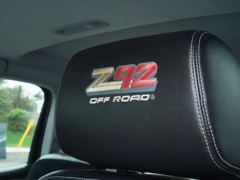 Used 2014 GMC Sierra 1500 SLE w/ All-Terrain Package AWD/4WD image 23