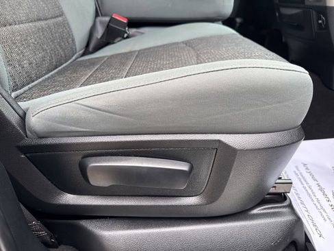 Used 2018 RAM 1500 Big Horn image 29