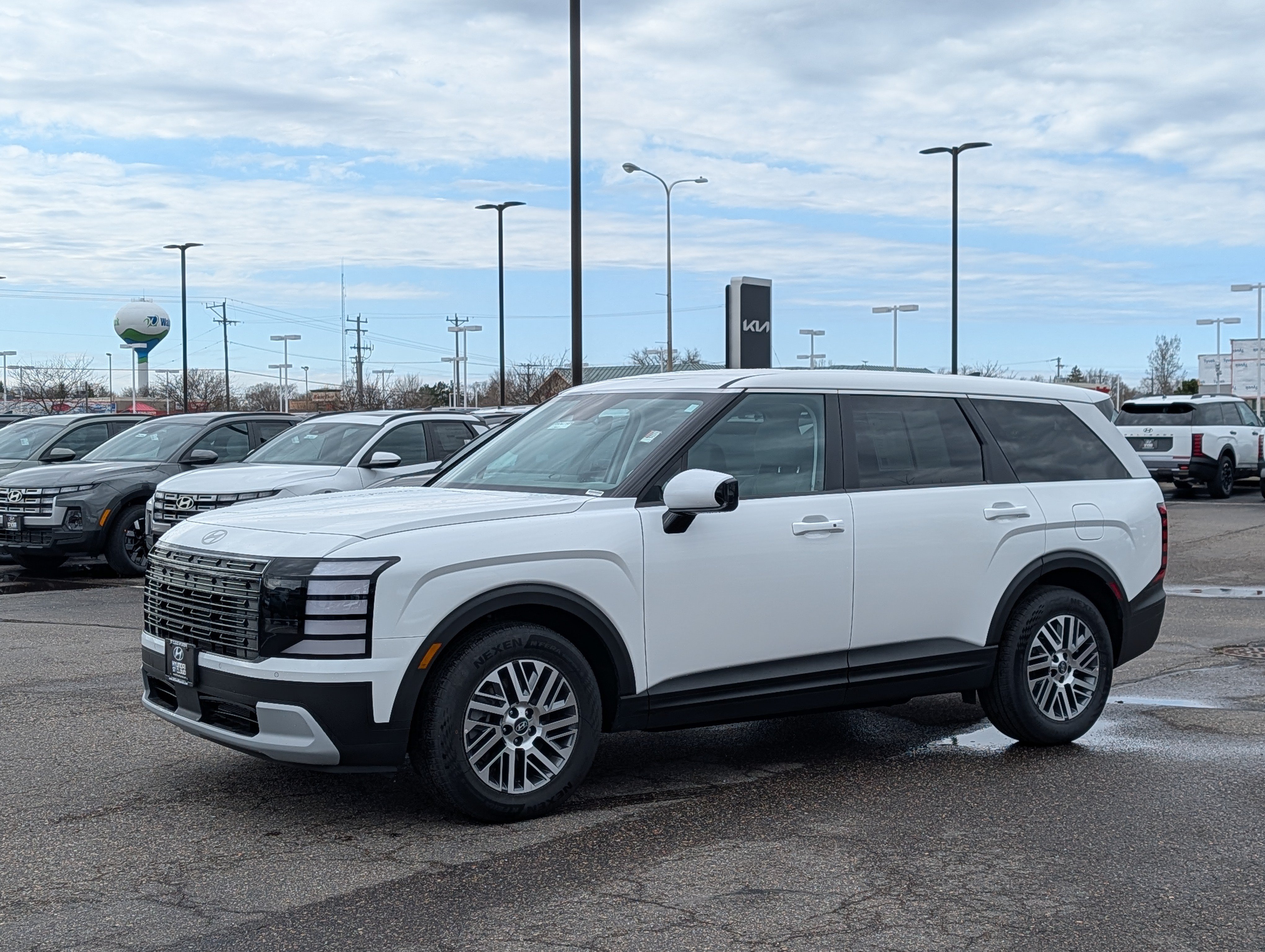 Used 2026 Hyundai Palisade SE AWD/4WD image 1