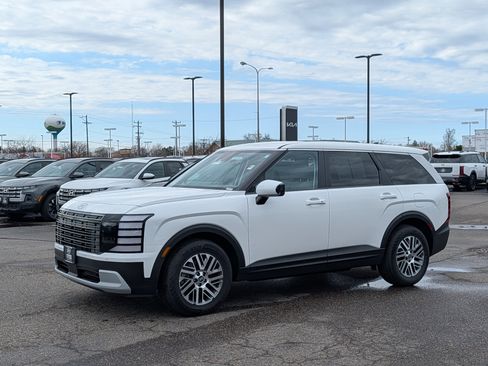 Used 2026 Hyundai Palisade SE AWD/4WD image 1