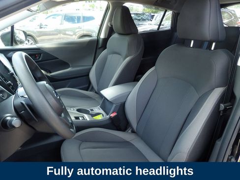 Used 2025 Subaru Crosstrek 2.0i Premium AWD/4WD image 11