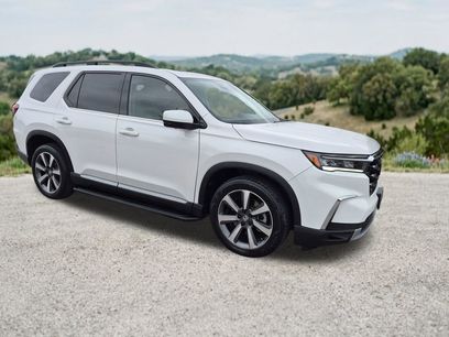 Used 2024 Honda Pilot Elite