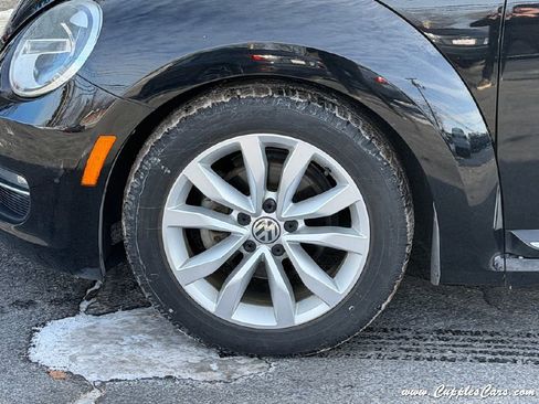 Used 2014 Volkswagen Beetle TDI image 48