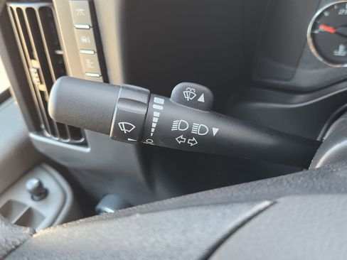 New 2025 Chevrolet Express 2500 image 23