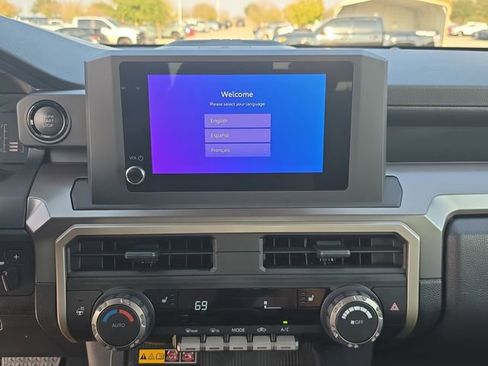 Used 2024 Toyota Tacoma SR5 image 18