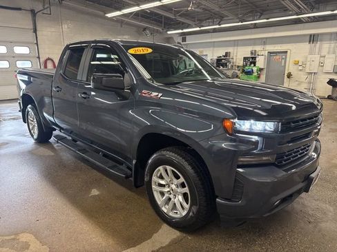 Used 2019 Chevrolet Silverado 1500 RST image 8