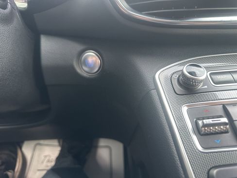 Used 2023 Hyundai Santa Fe SEL w/ Cargo Package image 28