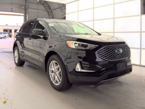 Used 2023 Ford Edge SEL w/ Convenience Package AWD/4WD image 7