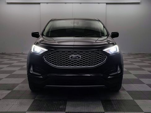 Used 2023 Ford Edge SEL w/ Convenience Package AWD/4WD image 5
