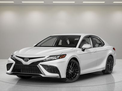 Used 2024 Toyota Camry SE w/ Convenience Package
