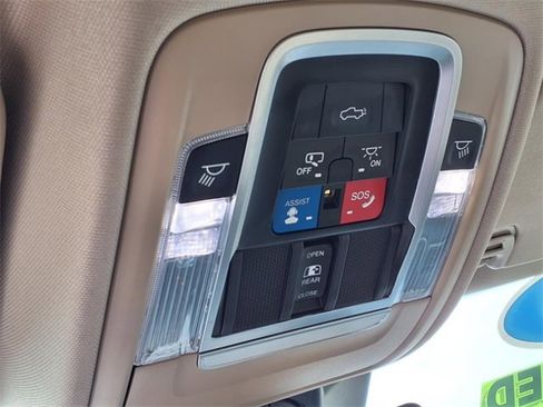 Used 2020 RAM 1500 Limited image 25