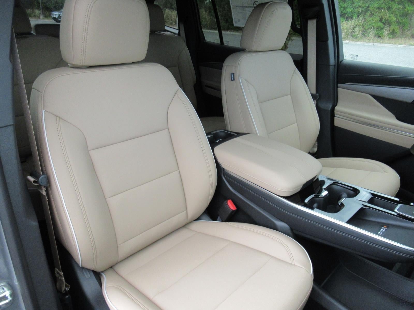 New 2026 Buick Enclave Preferred w/ LPO, Floor Liner Package FWD image 9