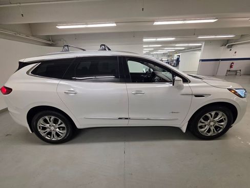 Used 2021 Buick Enclave Avenir w/ Avenir Technology Package image 5