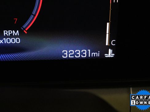 Used 2025 Chevrolet Trax LT FWD image 19