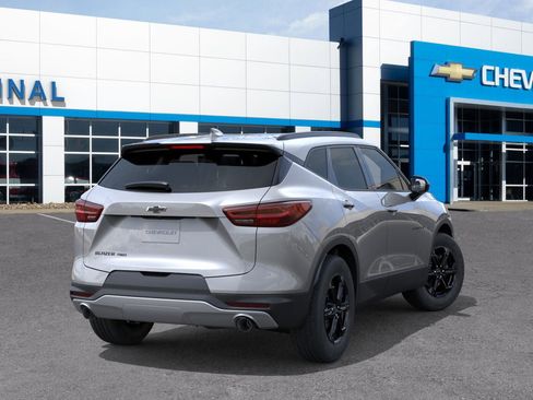 New 2025 Chevrolet Blazer LT w/ Convenience Package image 4
