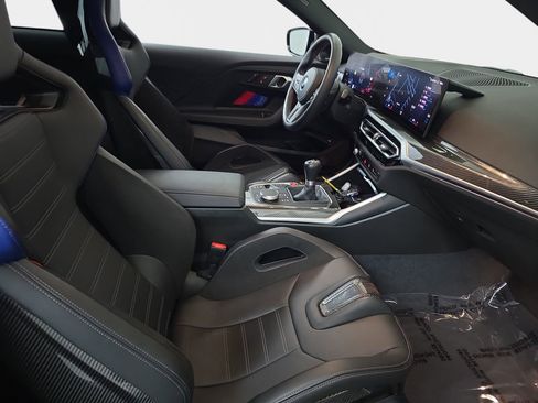 Used 2024 BMW M2 w/ Carbon Package image 10