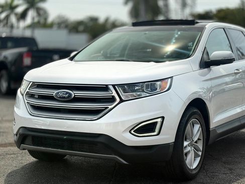 Used 2017 Ford Edge SEL w/ Equipment Group 201A FWD image 2