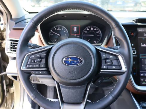 Used 2025 Subaru Outback Touring XT AWD/4WD image 33