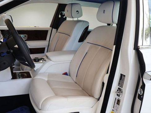 Certified 2023 Rolls-Royce Phantom Extended Wheelbase w/ Leather Finishing Pack RWD image 14