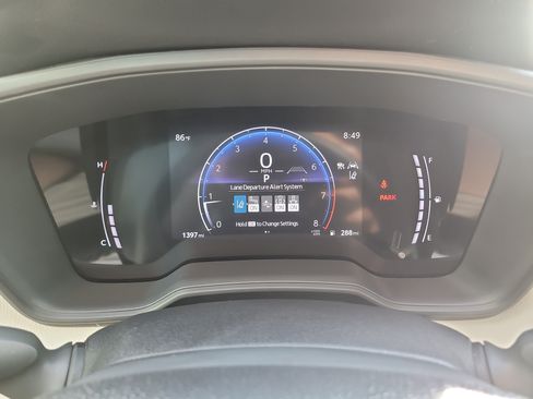 Used 2026 Toyota Corolla Cross LE w/ Moonroof Package FWD image 30