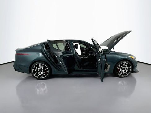 Used 2022 Kia Stinger GT2 AWD/4WD image 27