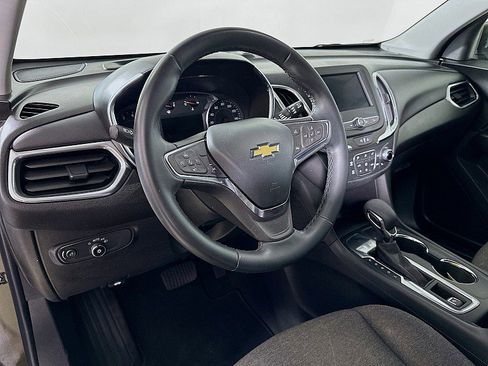 Used 2023 Chevrolet Equinox LT FWD image 9