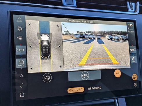 Used 2025 Land Rover Range Rover Evoque S image 23