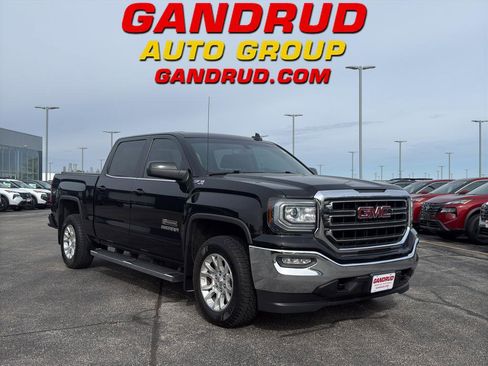 Used 2017 GMC Sierra 1500 SLE w/ Suspension Package, Off-Road AWD/4WD image 1