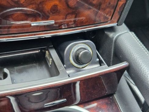 Used 2009 Mercedes-Benz GL 550 4MATIC image 30