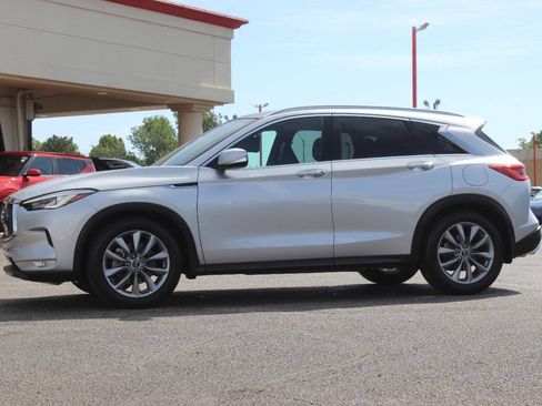 Used 2019 INFINITI QX50 Luxe w/ Navigation Package AWD/4WD image 6