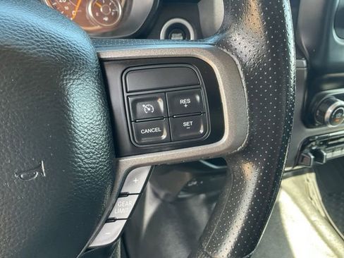 Used 2020 RAM 2500 Tradesman w/ Chrome Appearance Group RWD image 12