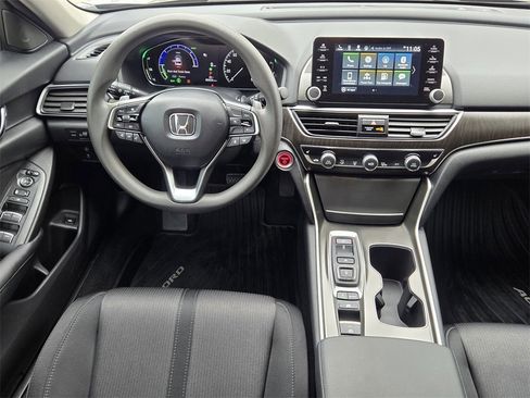 Used 2021 Honda Accord EX image 29