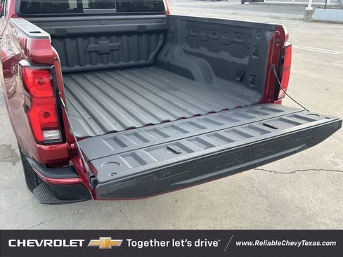 Certified 2025 Chevrolet Colorado LT w/ LT Convenience Package image 27