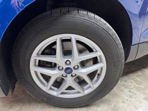 Used 2022 Ford Edge SEL w/ Convenience Package image 28