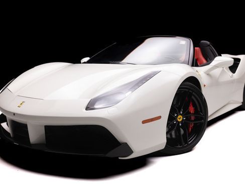 Used 2017 Ferrari 488 Spider RWD image 1