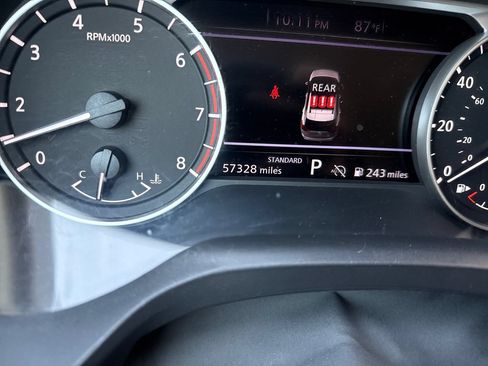 Used 2024 Nissan Rogue S FWD image 16