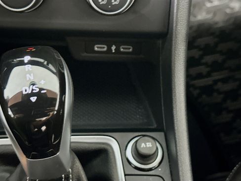 Used 2023 Volkswagen Jetta Sport image 24