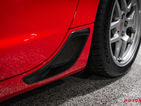 Used 2002 Chevrolet Corvette Z06 w/ Memory Pkg image 16