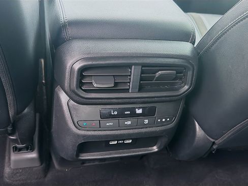 Certified 2023 Honda Pilot EX-L image 22