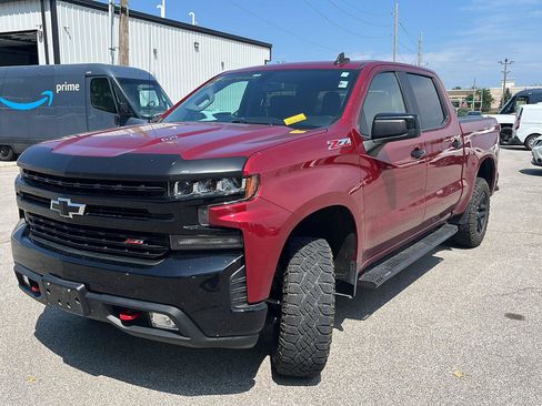 Used 2020 Chevrolet Silverado 1500 LT Trail Boss AWD/4WD image 3