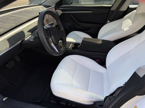 Used 2022 Tesla Model 3 Long Range AWD/4WD image 14