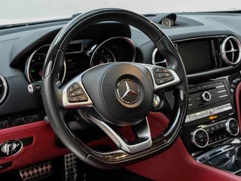 Used 2020 Mercedes-Benz SL 450 w/ Premium Package image 12