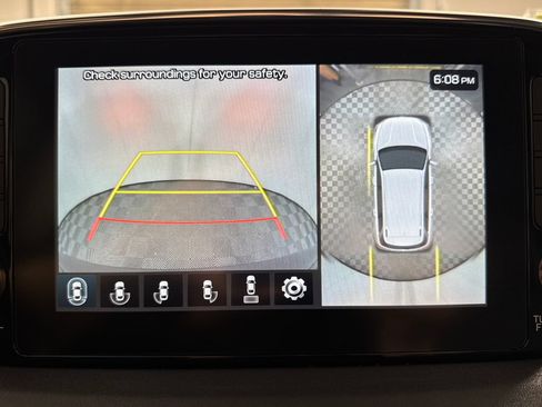 Used 2020 Hyundai Santa Fe Limited FWD image 17