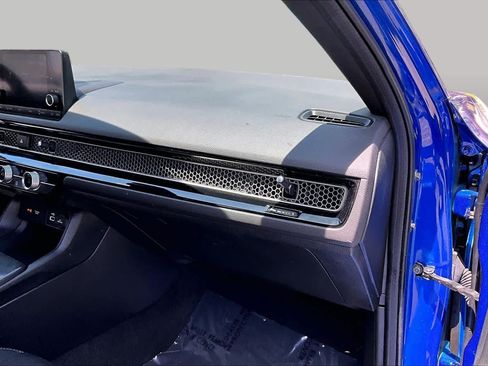 Used 2023 Honda Civic Sport image 19