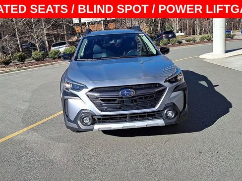 Used 2023 Subaru Outback Limited image 3