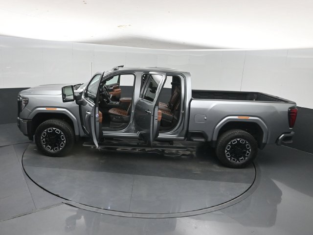 Used 2025 GMC Sierra 3500 Denali Ultimate AWD/4WD image 62